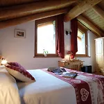 D'hotes Rue Saint Bernard Гостевой дом